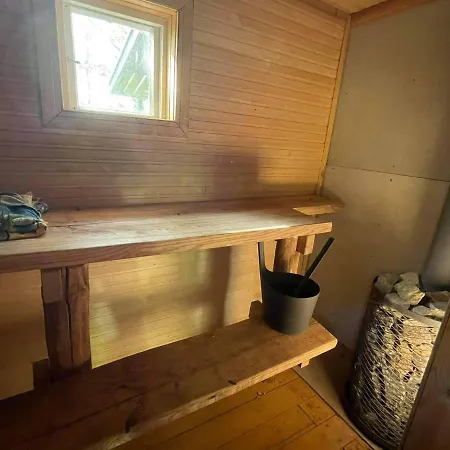 Teeveere Summer House Treimani
