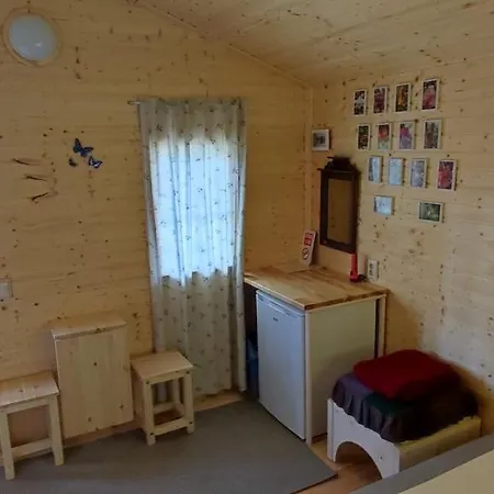 Teeveere Summer House Homestay