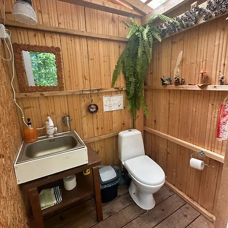 Ubytování v soukromí Teeveere Summer House Treimani