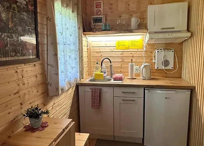 Teeveere Summer House * Treimani