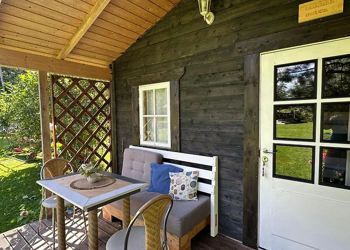 Teeveere Summer House منزل للإقامة *